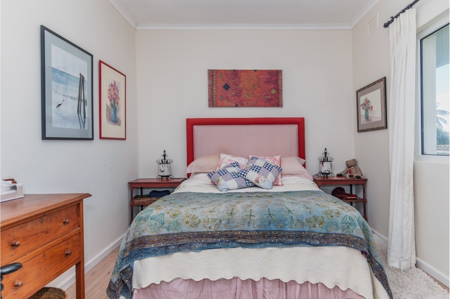 2 Bedroom Property for Sale in Kalk Bay Western Cape